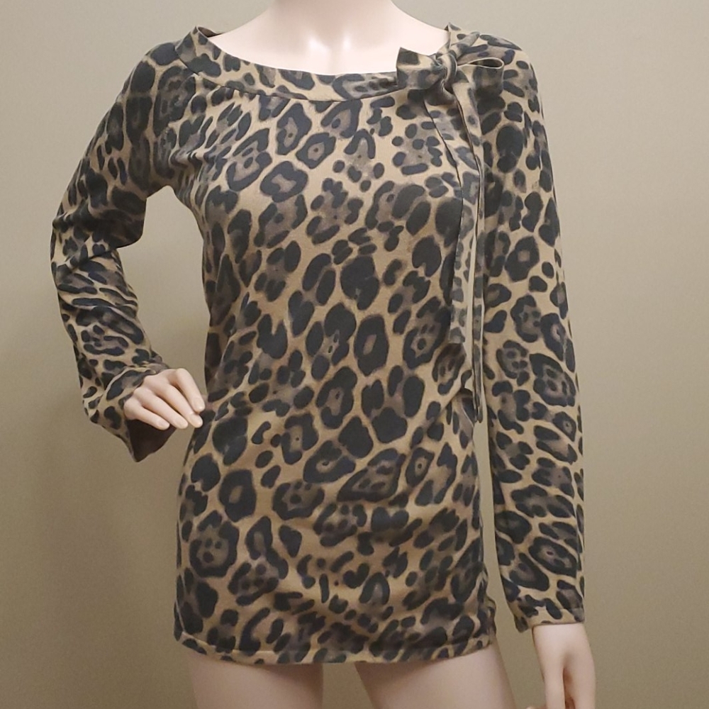 Speigal Cheetah print long sleeve blouse
